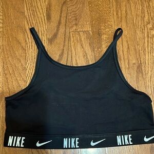 Girls Nike Bralette Sixe XL